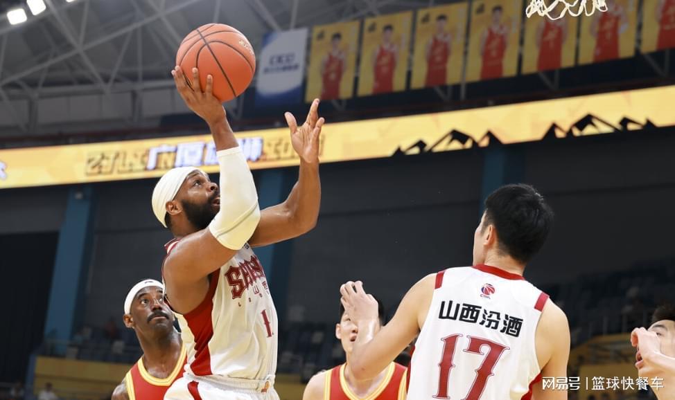 中欧体育-CBA季后赛太激烈了！4大争冠热门两队面临出局：广东广厦全危险了